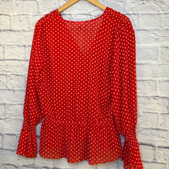 Wavery Grey Liberant | Lillie Blouse - Picture 7 of 8